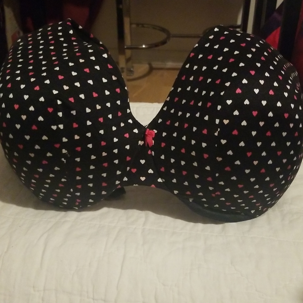 Catherines black bra with hearts 48D